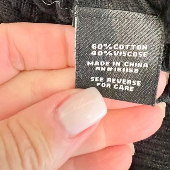 525 America Side Gather Ruched Black V-Neck Sweater - Size S - Picture 10 of 11